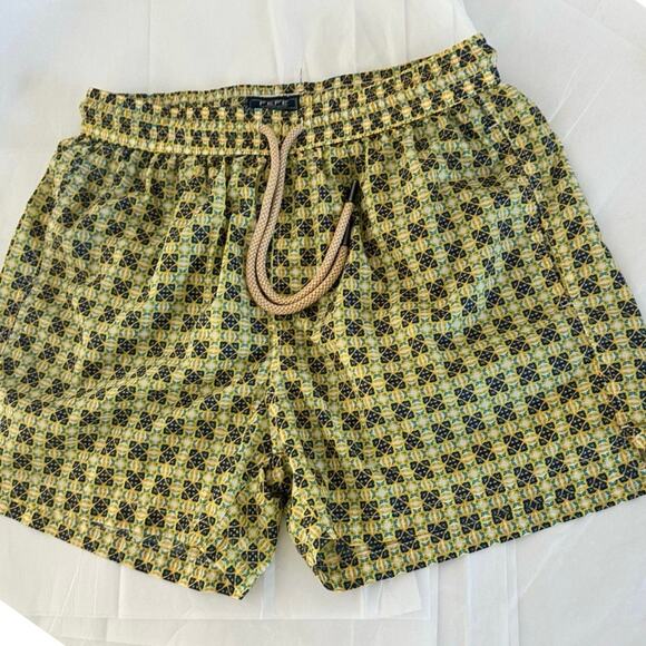 Fefé COSTUME STAMPA VIETRI GIALLO/BLU Sz M in mint condition lightweight shorts - Picture 9 of 9